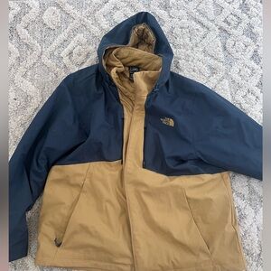 Like new Northface Men’s Coat